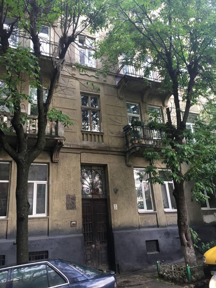 V&O Whitechocolateapt 800 M To Opera Lviv Buitenkant foto