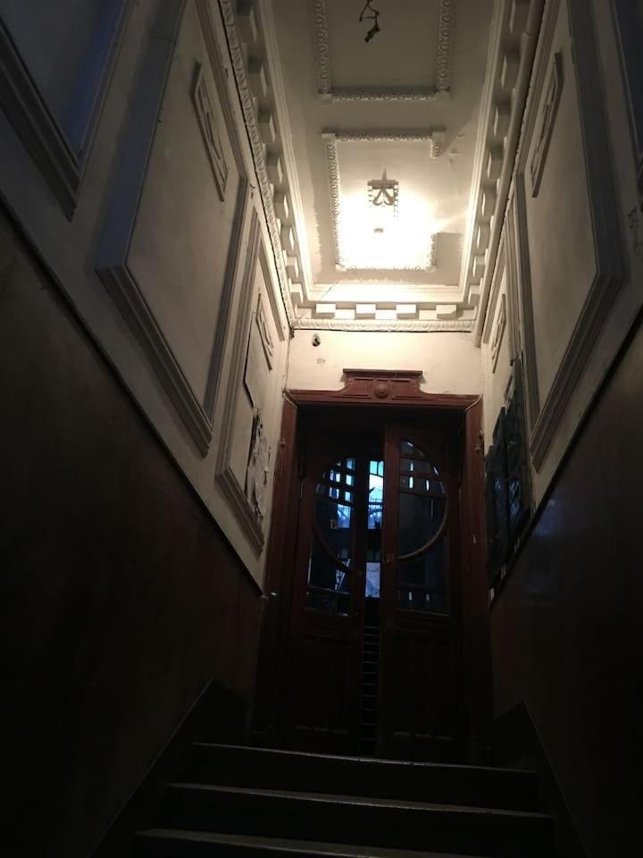 V&O Whitechocolateapt 800 M To Opera Lviv Buitenkant foto